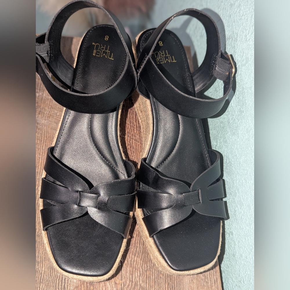 Time‎ and Tru Black Wedge Sandals - Picture 3 of 6